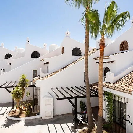 Seaview I 3bed I Sauna I Pool I Parking 60 Benalmadena