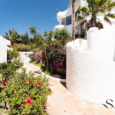 Seaview I 3bed I Sauna I Pool I Parking 60 Holiday home Benalmadena