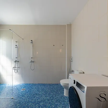 Holiday home Seaview I 3bed I Sauna I Pool I Parking 60 *