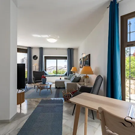 Seaview I 3bed I Sauna I Pool I Parking 60 Benalmadena