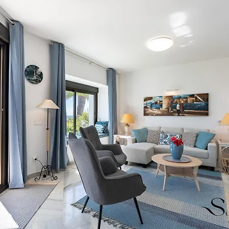 Seaview I 3bed I Sauna I Pool I Parking 60 Holiday home *